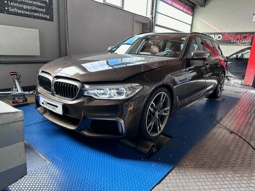 Brachiale Leistung trifft Sportlichkeit: Der neue M3 von BMW mehr lesen