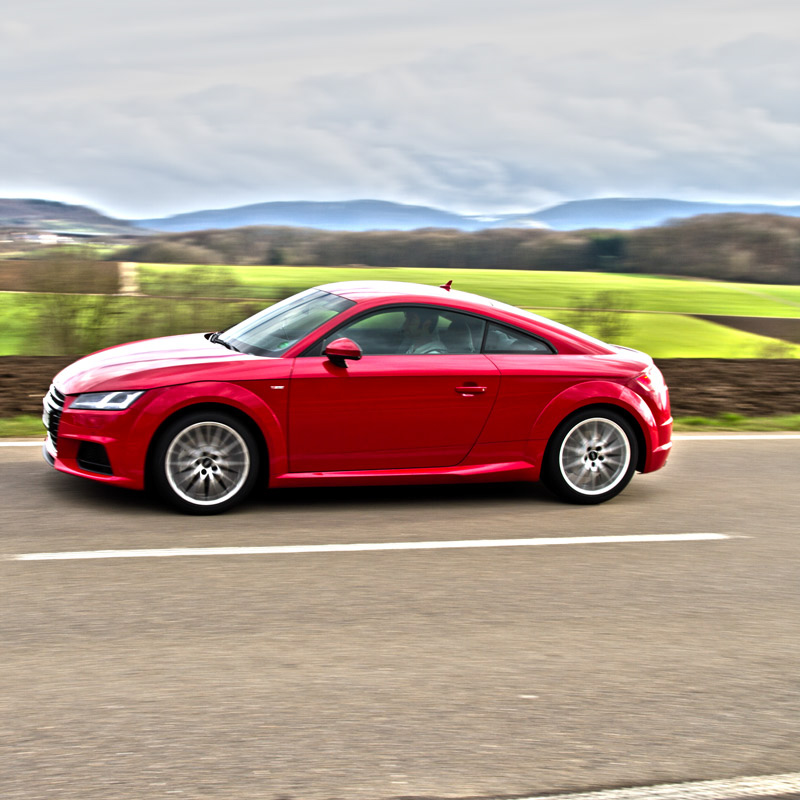 Audi TT (8S) 2.0 TFSI mehr lesen